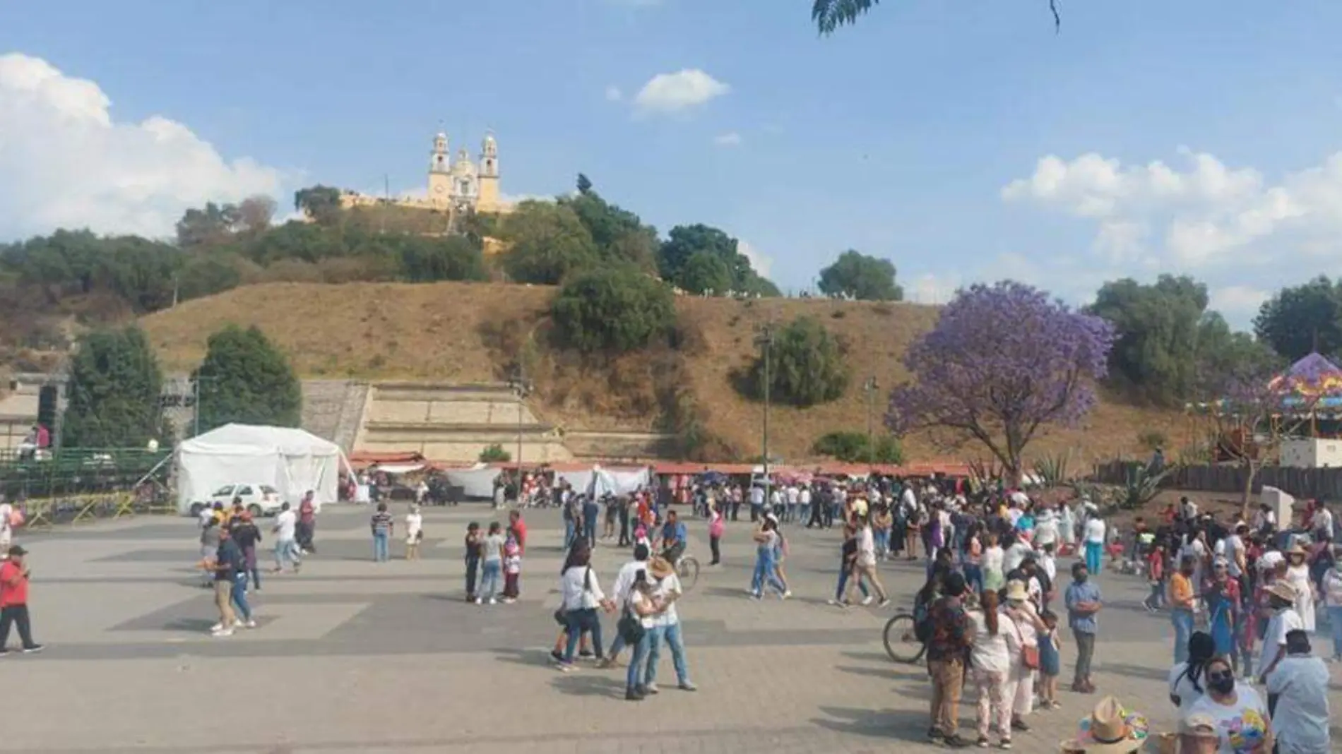 El 21 de marzo es el día de la primavera y donde la comunidad mexicana tiene la tradición de 'cargarse de energía'